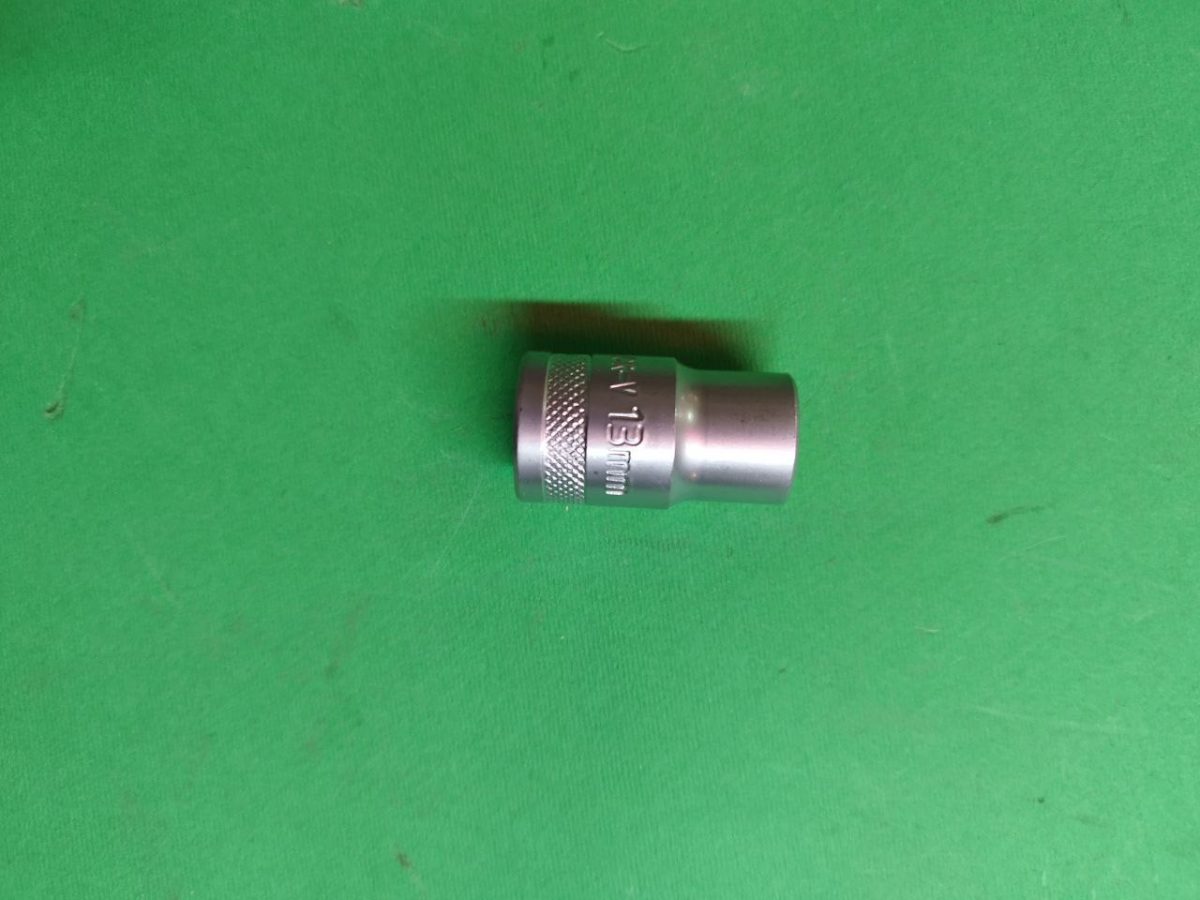 آچار بکس 1/2 شش گوش سایز 13 اسکای تولز کد ST-1813